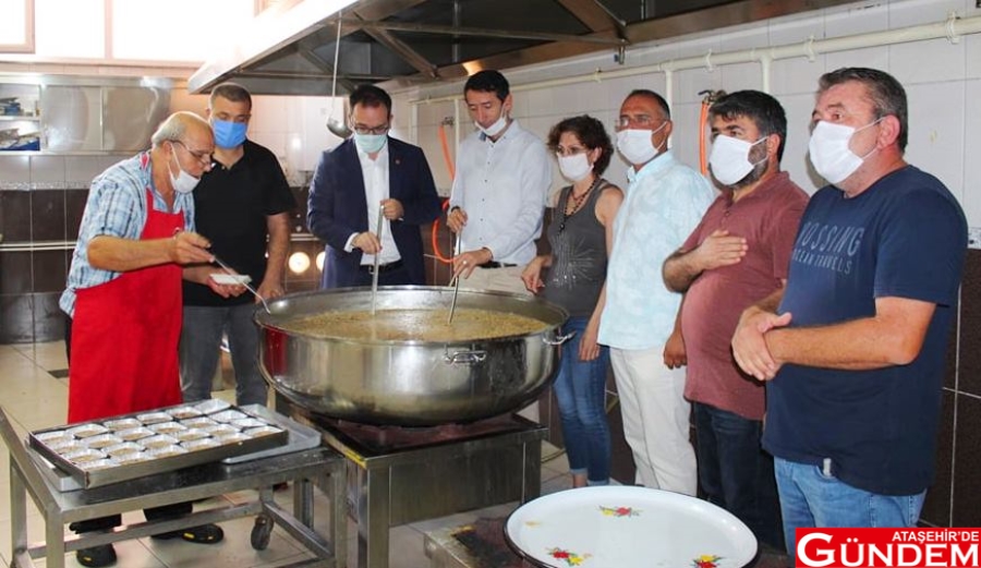 PİR SULTAN ABDAL DERNEĞİ’NDEN “ŞÜKÜR” LOKMASI 119037959_602259457133524_2842344610479353607_n
