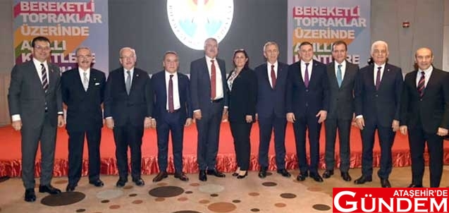 CHP'Lİ BELEDİYE BAŞKANINDAN EKONOMİ ÜZERİNDEN DIŞİŞLERİNE HUKUK VE DEMOKRASİ ÇIKIŞI 11_buyuksehir_belediye_baskanindan_ortak_aciklama_ucaklari_aktif_hale_getirmeye_haziriz_h58385_517b1
