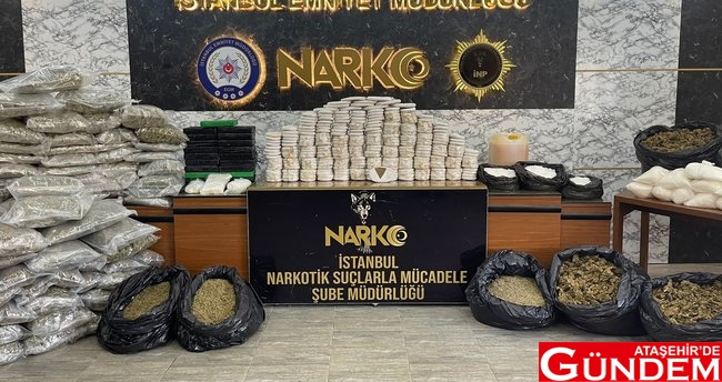 8 İLÇEDE UYUŞTURUCU OPERASYONU! İÇERİNDE ATAŞEHİR DE VAR 650x344-istanbuldaki-operasyonlarda-414-kilo-989-gram-uyusturucu-ele-gecirildi-1666860106955