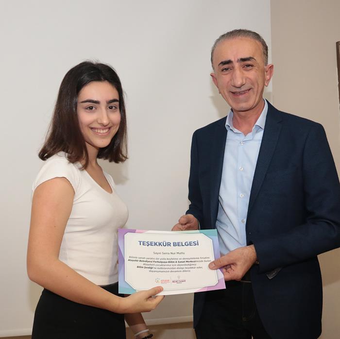 BELEDİYE İLÇDEDEKİ OKULLARDA 7 YILDIR  DEPREM BİLİNÇLENDİRME EĞİTİMLERİ VERİYOR EE