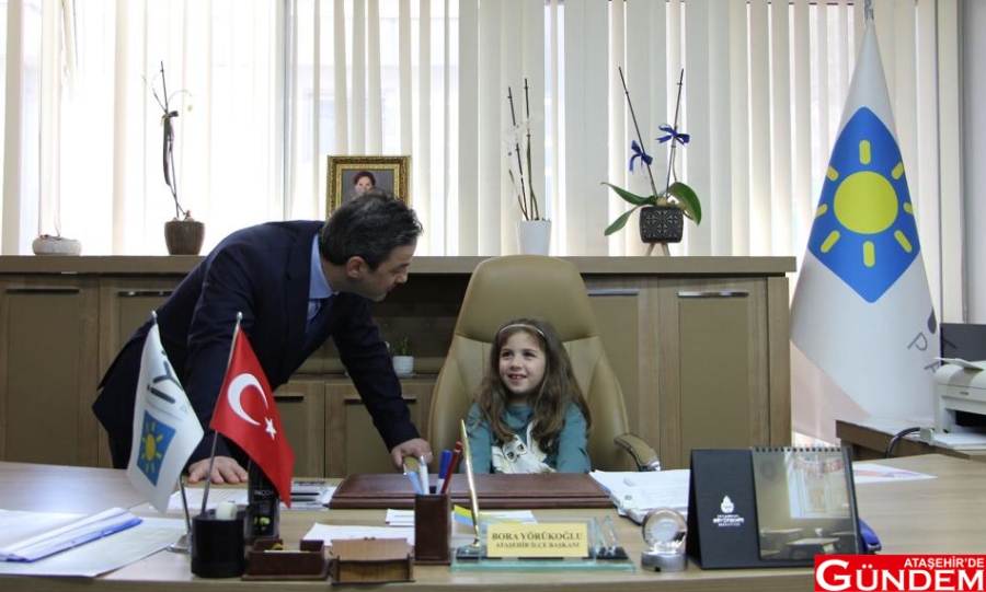 İYİ PARTİ’DE 23 NİSAN GELENEĞİ DEVAM ETTİ PHOTO-2023-04-23-09-20-21