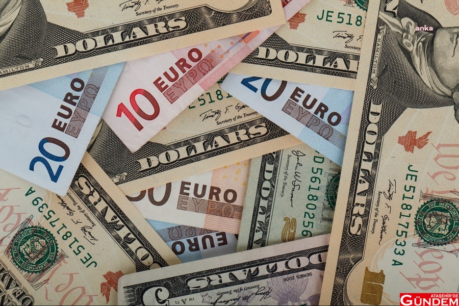 28 MAYIS SEÇİMLERİNDEN BU YANA TÜRK LİRASINDAKİ DEĞER KAYBI YÜZDE 10'U AŞTI a9200427-4ccd-45ce-bb5f-393de4a84065-w