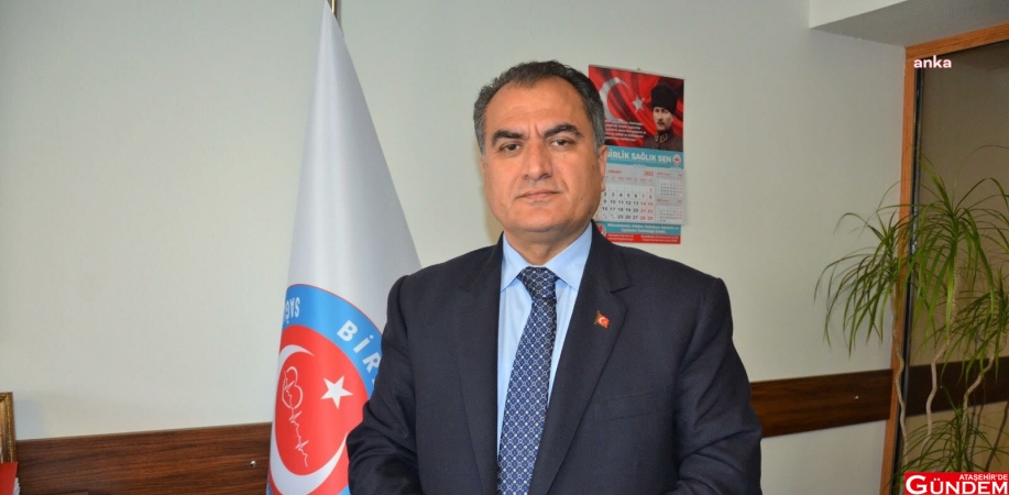 BİRLİK SAĞLIK-SEN GENEL BAŞKANI DOĞRUYOL: “SURİYELİ MÜLTECİLER, 5 KURUŞ TEDAVİ ÜCRETİ VE İLAÇ KATKI PAYI ÖDEMEDEN SAĞLIK HİZMETİ ALABİLİYOR. BU DA VATANDAŞLARIMIZI RENCİDE EDİYOR” c4b97bde-ed7f-4bbb-b1df-bade3ceff39a-w