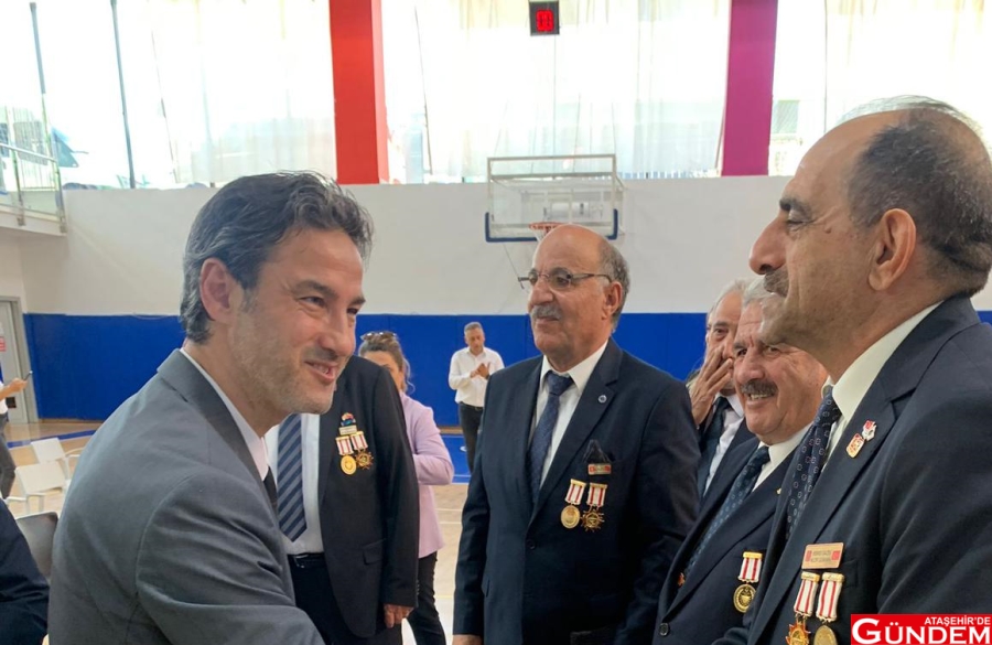 İYİ PARTİ’DEN GAZİLER GÜNÜ ETKİNLİĞİ e625af88-68da-4719-9ec1-d77537c20af8