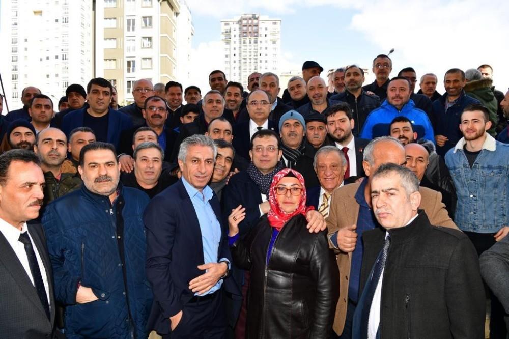EKREM İMAMOĞLU SERVİSÇİLERİ ZİYARET ETTİ imamoglundan-serviscilere-tahdit-sozu_41e16a6