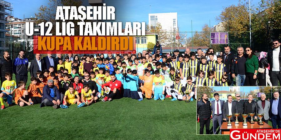 U-12 LİGİNE KATILAN TAKIMLAR KUPALARI KALDIRDI kulupler-birliği