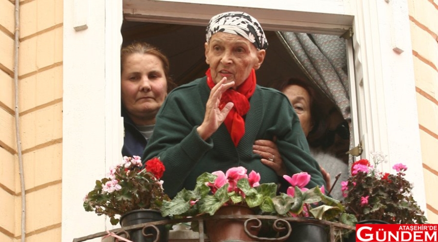 MÜCADELESİ DEVAM EDİYOR turkan-saylan-depo