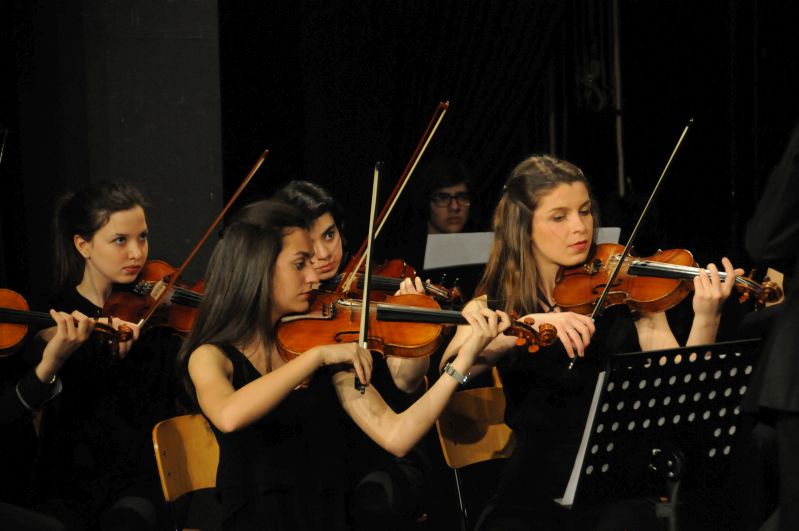 MÜZİKLE BAŞLAYAN KARDEŞLİK MSL KONSER (4)