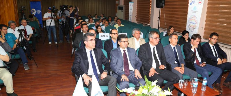 AFET SONRASINDA UZMAN DOKTORLARIN EN HIZLI ŞEKİLDE  İHTİYAÇ DUYULAN HASTANEYE ÇEVRİMİÇİ YÖNLENDİRİLMELERİNİ  SAĞLAYAN PROJE HAYATA GEÇİYOR Afet Sonrası Proje 02